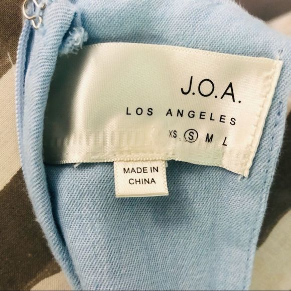 🔥🔥5 for $25🔥🔥 J.O.A. Light Blue off the shoulder fit and flare - Picture 10 of 11